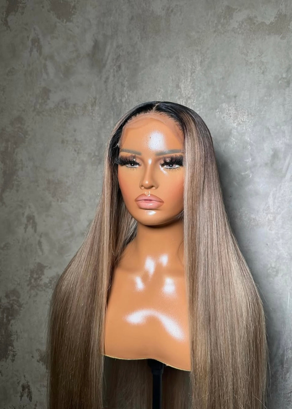Mona